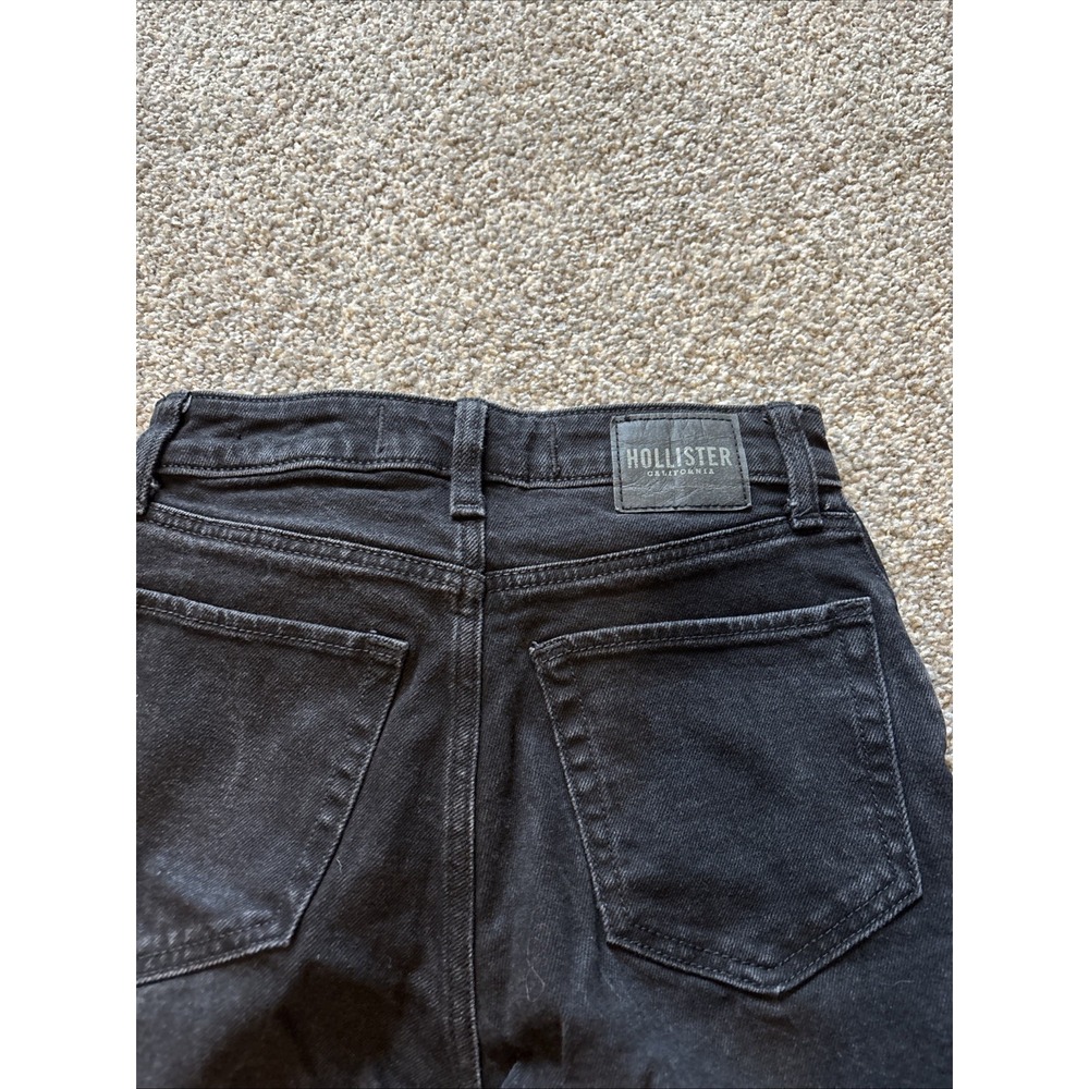 Womens Hollister Black Ultra High Rise 90's Vintage Straight Jeans Size 23X31 - Picture 8 of 9
